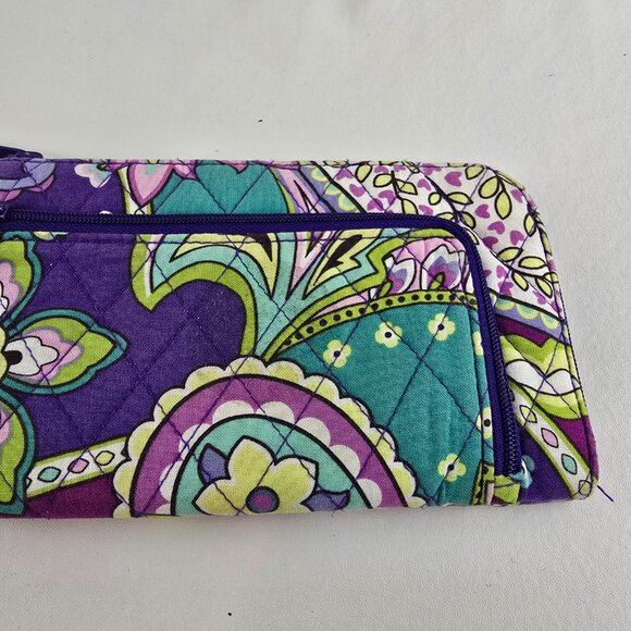 Vera Bradley Wristlet Womens Purple Floral Quilted Zip Pouch Wallet 7x4 - Picture 3 of 11